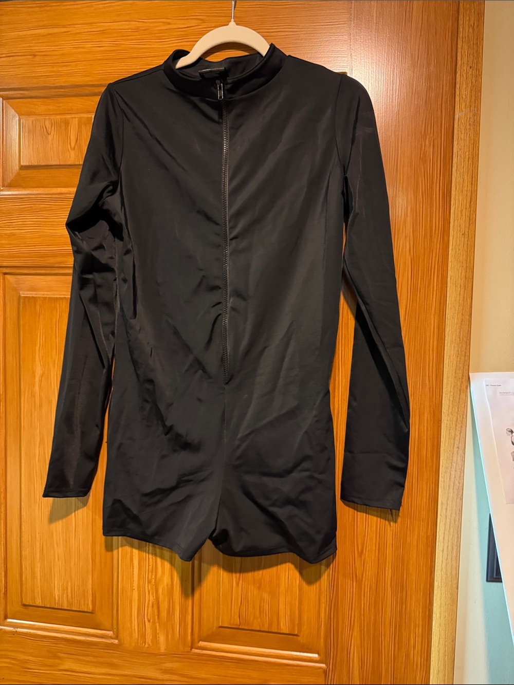 Leg Avenue Black Long-Sleeve Zip Romper sexy romper